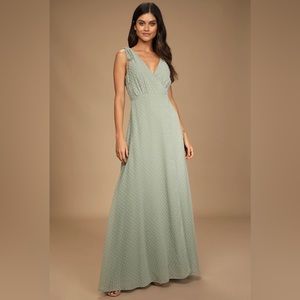 NWT- LuLus Romantic Possibilities Sage Brush Swiss Dot Maxi Dress SIZE M